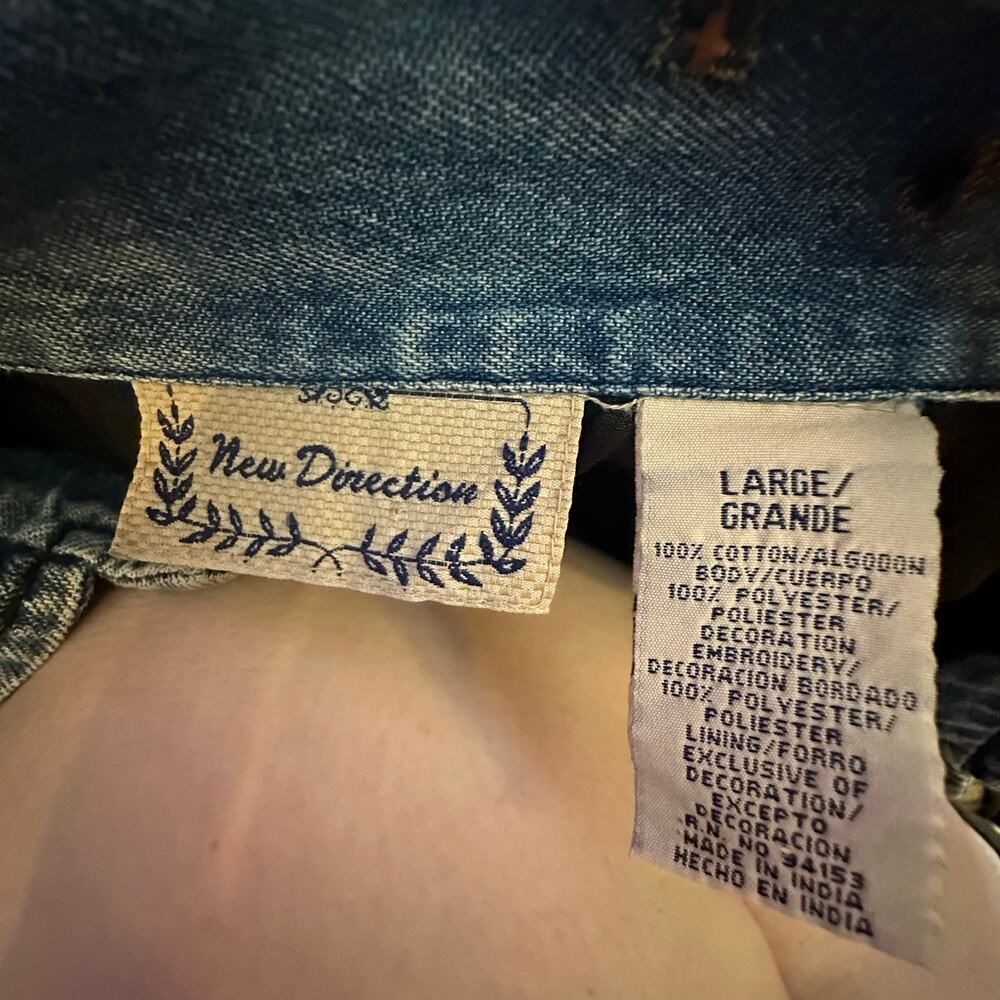 NEW DIRECTIONS x Unique Womens Embroidered & Beaded Denim Jacket. l Size Large - Picture 7 of 8